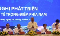 Необходимо совершить прорывы и содействовать развитию ключевой экономической зоны Южного Вьетнама