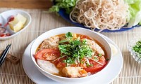 Вьетнамская лапша с крабовым бульоном «бун-риеу-куа» вошла в ТОП самых вкусных блюд в Азии