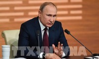 Путин подписал поправки о праве избираться на новый срок