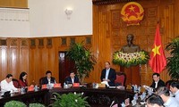 베트남 정부 고위급 관리자, 최고인민검찰원 지도자와 회의