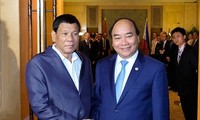 Nguyen Xuan Phuc총리와 필리핀 대통령 회견
