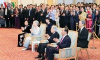 베트남 국가주석, 베트남과 일본  외교수립 45주년 기념 연회 참가