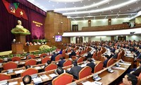 12기 베트남 공산당 중앙집행위원회 8차 회의 2번째날 