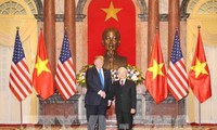 응우옌 푸 쫑 서기장 – 국가주석, 도널드 트럼프 미국 대통령과 회담