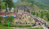 까오방 성은 2019 년  제1회 팍보 축제 개최