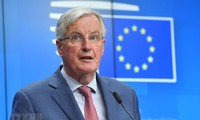 브렉시트: EU 협상단장, “굿프라이데이” 협약 유지 강조