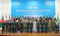 베트남에서의 유엔 병참 사관 훈련 코스 시작
