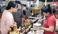 “베트남인 국산품 애용” 캠페인 운동 선포