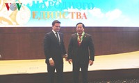 Đại sứ Nguyễn Thanh Sơn được Nga trao tặng Huy hiệu Thánh