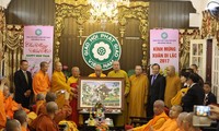 Hoạt động của đoàn đại biểu sư trụ trì chùa Việt tại Thái Lan khi đến Việt Nam