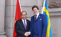 Thủ tướng Nguyễn Xuân Phúc gặp Chủ tịch Quốc hội Thụy Điển Andreas Norlen