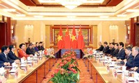 Chủ tịch Quốc hội Nguyễn Thị Kim Ngân hội đàm với Chủ tịch Nhân đại Trung Quốc Lật Chiến Thư