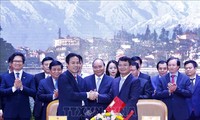 Thủ tướng Nguyễn Xuân Phúc dự Hội nghị xúc tiến đầu tư tỉnh Lào Cai