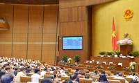 Quốc hội thảo luận về Dự án Luật chứng khoán
