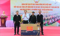 Chủ tịch Ủy ban Trung ương Mặt trận Tổ quốc Việt Nam dự Ngày hội Đại đoàn kết toàn dân tộc tại Sơn La