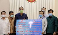 Cộng đồng người Việt chung tay chống dịch bệnh cùng Chính phủ và nhân dân Lào