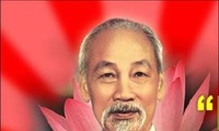 Pengumuman buku "Ho Chi Minh- Kakek legendaris yang hidup abadi”.