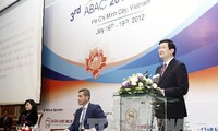 Presiden Vietnam Truong Tan Sang menghadiri acara pembukaan persidangan ke-3 ABAC-2012