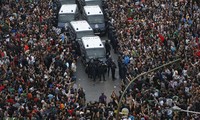 Demonstrasi besar di Spanyol dan Yunani