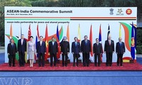 PM VN Nguyen Tan Dung menghadiri Peringatan penggalangan Hubungan Dialog ASEAN- India