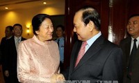 Ketua Parlemen Laos Pany Yathotou mengunjungi kota Ho Chi Minh.