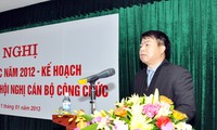 Ketua MN Vietnam Nguyen Sinh Hung  menghadiri konferensi evaluasi Kantor MN Vietnam