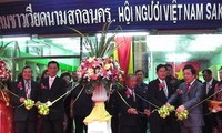 Upacara pembukaan Asosiasi Umum orang Vietnam di seluruh Thailand
