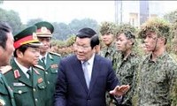 Presiden Vietnam Truong Tan Sang mengunjungi Pasukan Khusus Brigade PHB 205