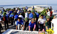 Pekan laut dan pulau Vietnam –tahun 2013 akan dibuka di provinsi Ha Tinh
