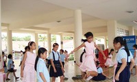 Permainan folklor  untuk anak-anak di Vietnam