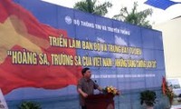 Pembukaan Pameran: "Hoang Sa, Truong Sa milik Vietnam- Bukti-bukti   bersejarah”