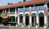 Mengunjungi  Museum Patung Lilin Singapura