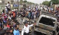 Kekerasan di Irak membuat kira-kira 100 orang tewas dan luka-luka