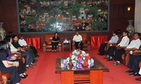Wakil Presiden Vietnam Nguyen Thi Doan menerima delegasi orang yang berjasa dari propinsi Dong Thap