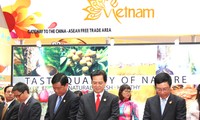 Memperkuat konektivitas perhubungan antara ASEAN dan Tiongkok