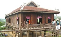 Rumah orang etnis minoritas Cham