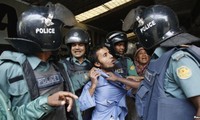 Demonstrasi terjasi terus- menerus di Bangladesh