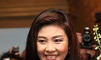 Perdana Menteri demisioner Thailand, Yingluck Shinawatra meninggalkan Bangkok