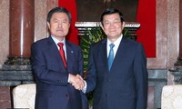 Presiden Vietnam, Truong Tan Sang menerima Walikota Busan (Republik Korea)