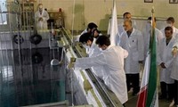 Iran melakukan percobaan pesawat sentrifugal modern yang baru