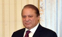 PM Pakistan membantah berita minta kepada tentang Tentara untuk menjadi perantara