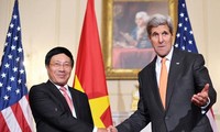 Hubungan Vietnam-AS  semakin berkembang di semua bidang.