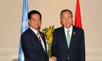 PM Vietnam,  Nguyen Tan Dung  bertemu dengan Sekjen PBB, Ban Ki-moon