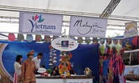 "Hari Persatuan ASEAN- Satu visi, satu identitas, satu komunitas" di Vietnam
