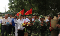 Aktivitas-aktivitas memberingati ultah ke-70 Hari Berdirinya Tentara Rakyat Vietnam