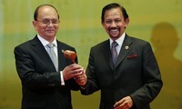 Malaysia secara resmi memegang jabatan sebagai Ketua ASEAN
