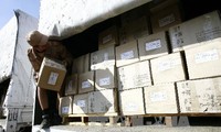 Rusia membawa lagi 700 ton barang bantuan kemanusiaan ke Ukraina Timur