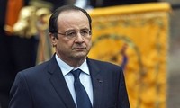 Presiden Perancis “ menghancurkan kebekuan” hubungan Barat- Kuba