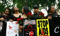 Dunia internasional sedang menuju ke satu dunia tanpa AIDS