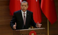 Presiden R.Erdogan memperingatkan bahwa  intrik kudeta di Turki tetap belum berhenti